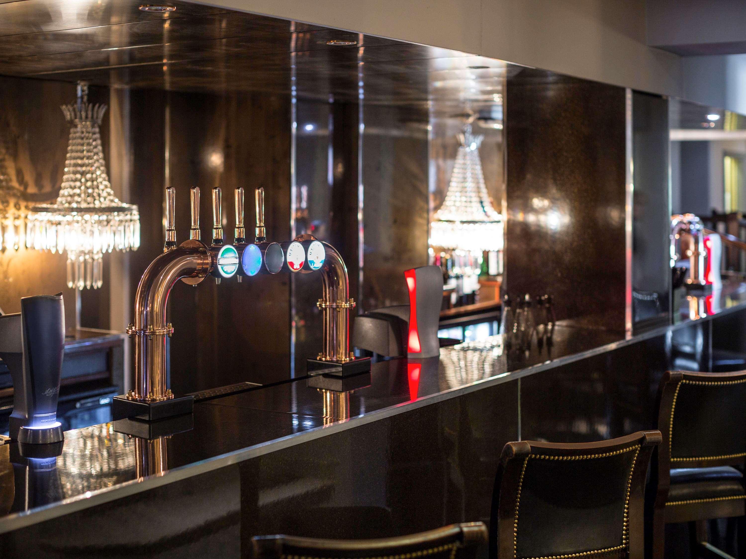 Barons Court Hotel Walsall Buitenkant foto